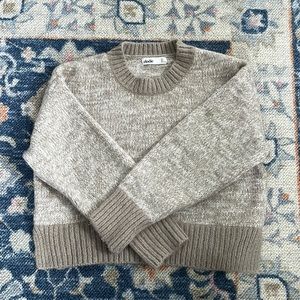 Elodie beige sweater